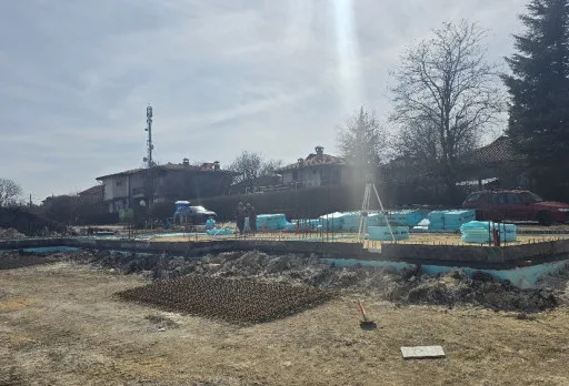 Строителство на къща във Варна