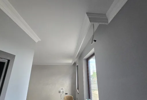 Класическа къща с покрив от керемиди – Рогачево 