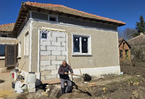Основен ремонт на къща до Балчик