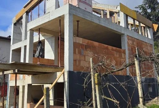 Строителство на къща във Варна