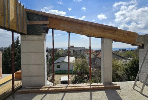 Строителство на къща във Варна