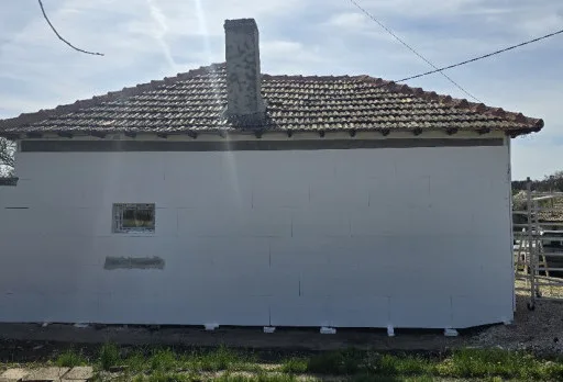 Основен ремонт на къща до Балчик