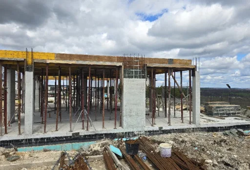 Строителство на къща във Варна