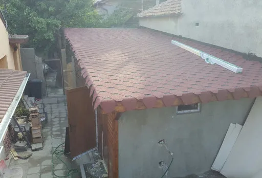 Ремонт на гараж и строителни работи на къща във Варна