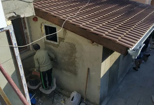 Ремонт на гараж и строителни работи на къща във Варна
