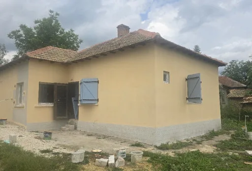 Основен ремонт на къща до Балчик