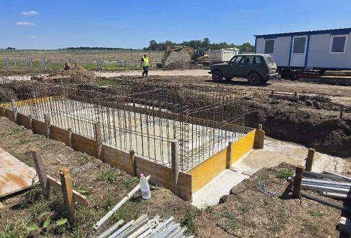 Construction of foundations for a photovoltaic power plant near Dobrich