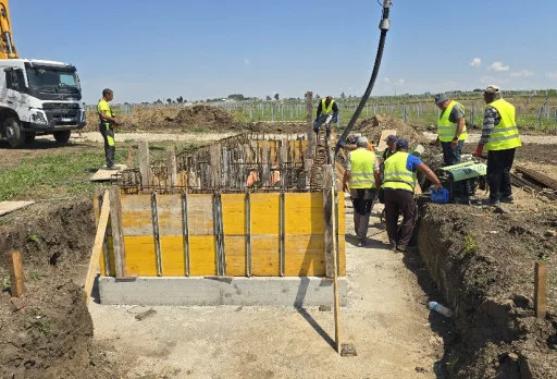 Construction of foundations for a photovoltaic power plant near Dobrich