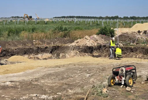 Строителство на подстанция към фотоволтаична електроцентрала до Добрич