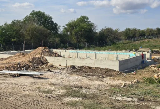 Строителство на подстанция към фотоволтаична електроцентрала до Добрич