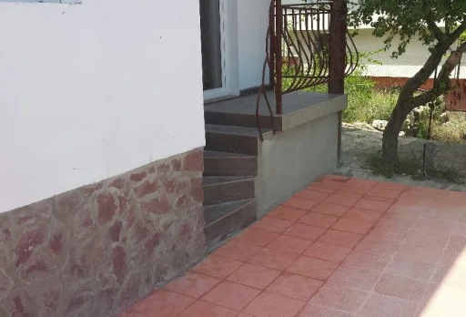 Строително-ремонтни работи по вила до Балчик