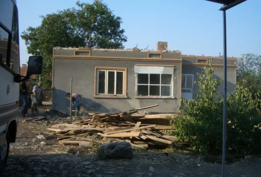 Bau- und Reparaturarbeiten an einem Haus in der Nähe von Balchik