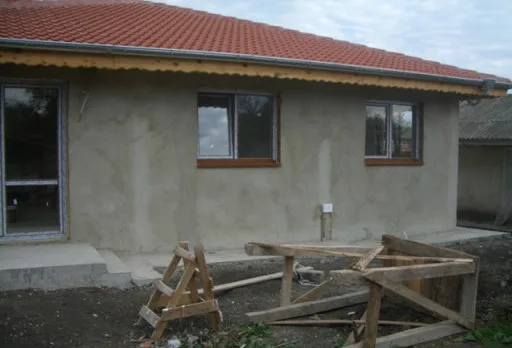 Bau- und Reparaturarbeiten an einem Haus in der Nähe von Balchik
