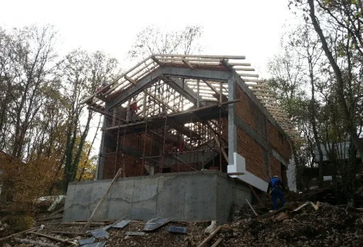 Строителство на къща във Варна