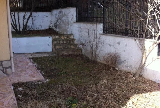 Repair of a perimeter wall and a house in Albena