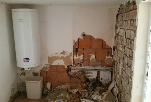 Bau- und Reparaturarbeiten an einem Haus in Balchik