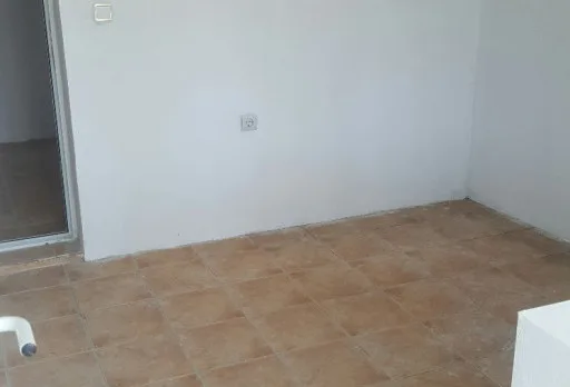 Bau- und Reparaturarbeiten an einem Haus in Balchik