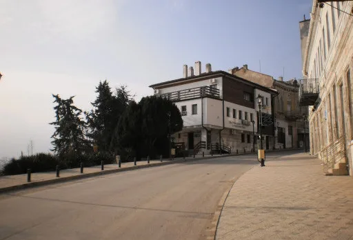 Саниране на фасада на aдминистративна сграда в Балчик