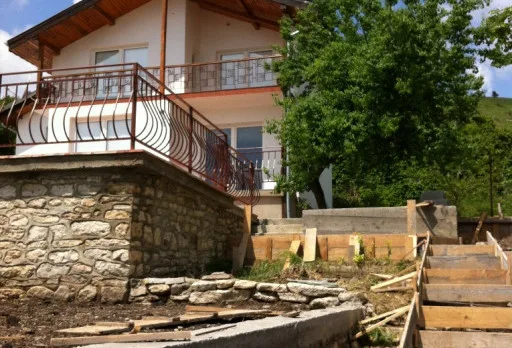 Строително-ремонтни работи по вила до Балчик