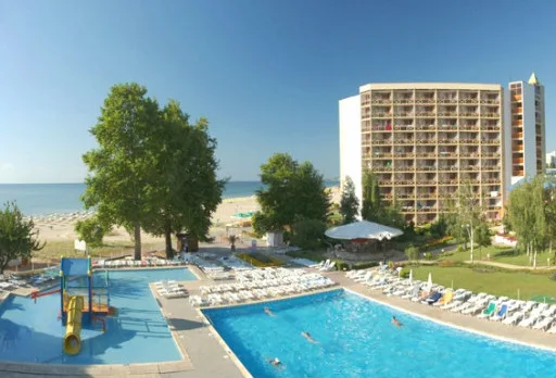 Строителство на хотел в Албена