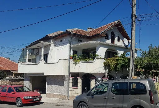 Reparaturarbeiten an einem Haus in Dobrich