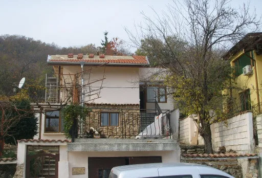 Подмяна на покрив на къща в Албена