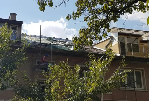 Ремонт на покрив във Варна