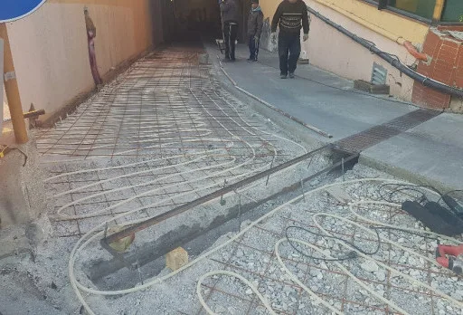 Строителство на рампа с подово отопление във Варна