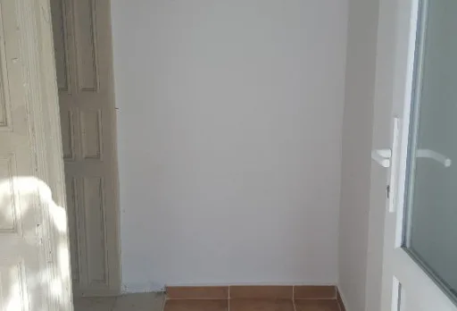 Bau- und Reparaturarbeiten an einem Haus bei Krapets