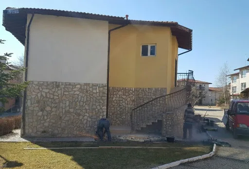 Строителство, реконструкция и ремонт на къща до Албена