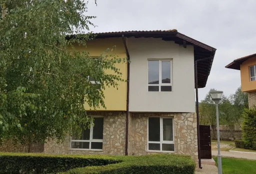 Строителство, реконструкция и ремонт на къща до Албена