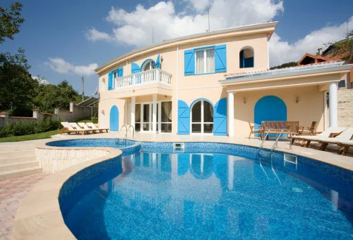 Строителство на басейн в Балчик