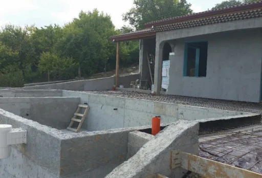 Строителство на басейн в Балчик