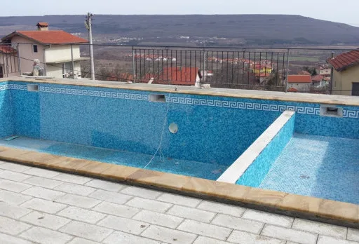 Строителство на басейн в Балчик