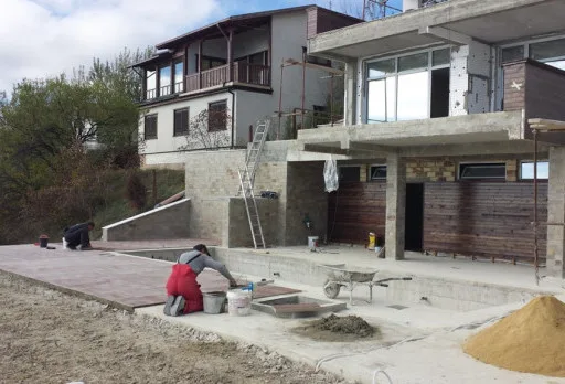 Строителство на басейн в Балчик