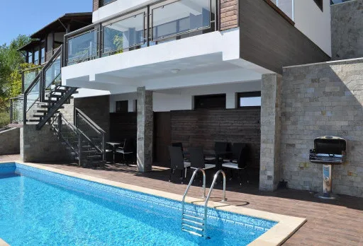 Строителство на басейн в Балчик