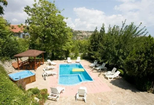 Строителство на басейн в Балчик