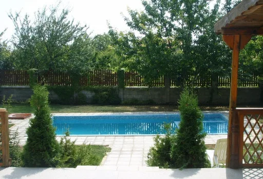 Строителство на басейн в Балчик