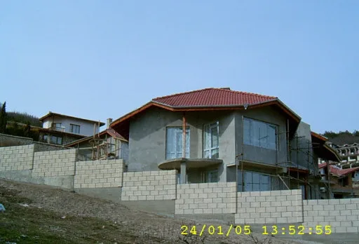 Строителство на 8 къщи в Балчик, с. Рогачево