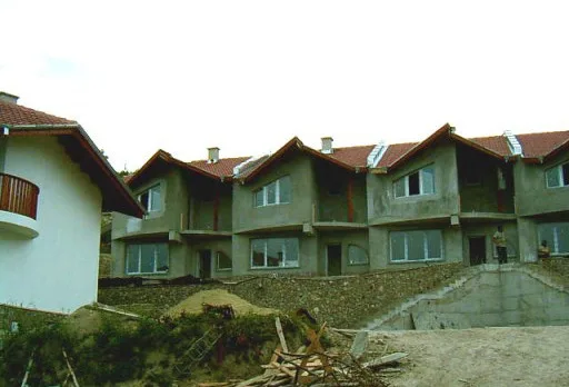 Строителство на 8 къщи в Балчик, с. Рогачево