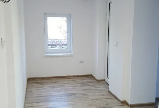 Bau- und Reparaturarbeiten an einem Haus in der Nähe von Durankulak