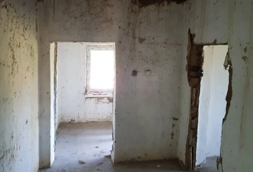 Bau- und Reparaturarbeiten an einem Haus in der Nähe von Durankulak