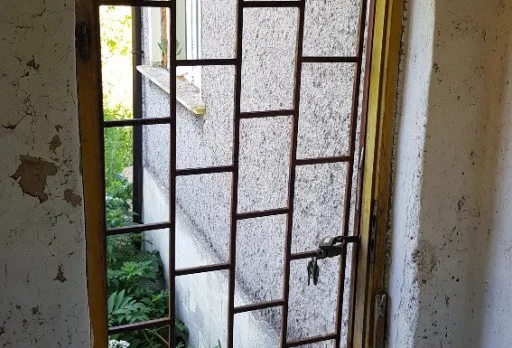 Bau- und Reparaturarbeiten an einem Haus in der Nähe von Durankulak