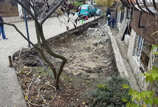 Building a retaining wall, ramp and steps in Albena area