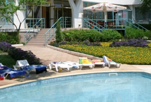 Строителство на хотел в Албена, Балчик