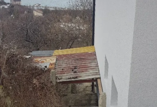 Поставяне на топлоизолация на къща до Варна