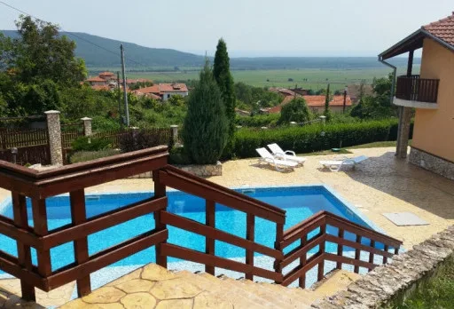 Строителство на басейн в Балчик, с. Рогачево