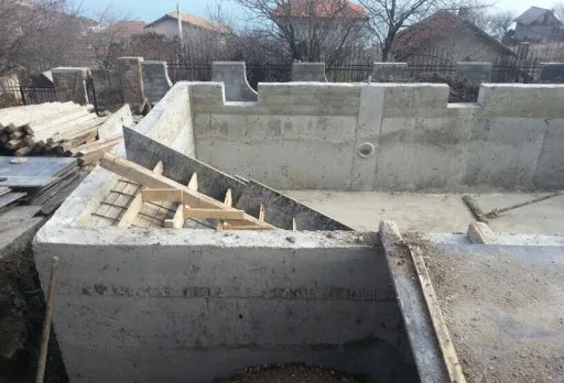 Строителство на басейн в Балчик