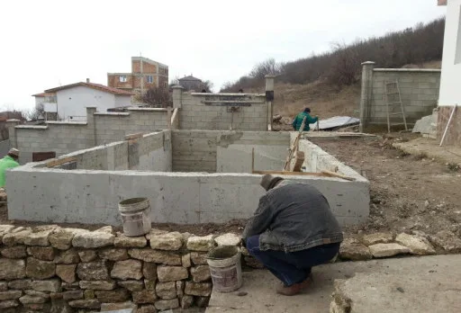 Строителство на басейн в Балчик