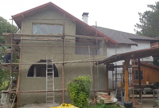 Wiederaufbau und Erweiterung einer Hütte bei Albena